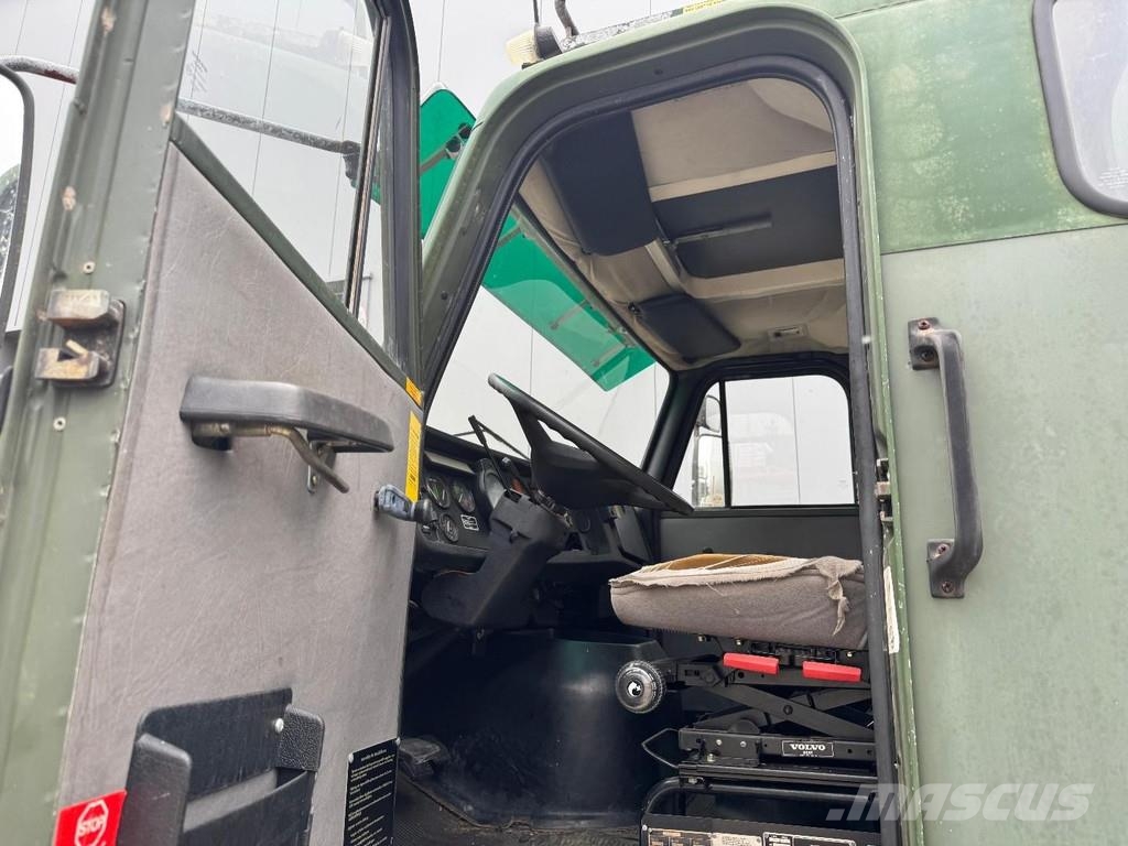 Volvo N10 6X4 Robson-Drive + TANK 14.000 LITER Anders