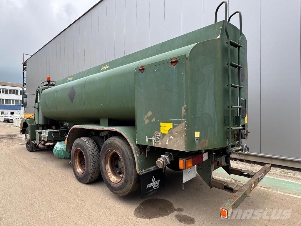 Volvo N10 6X4 Robson-Drive + TANK 14.000 LITER Anders