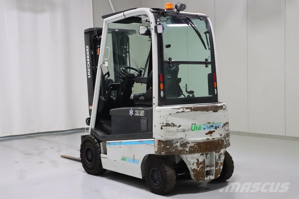 Nissan G1Q2L25Q Elektromos targoncák
