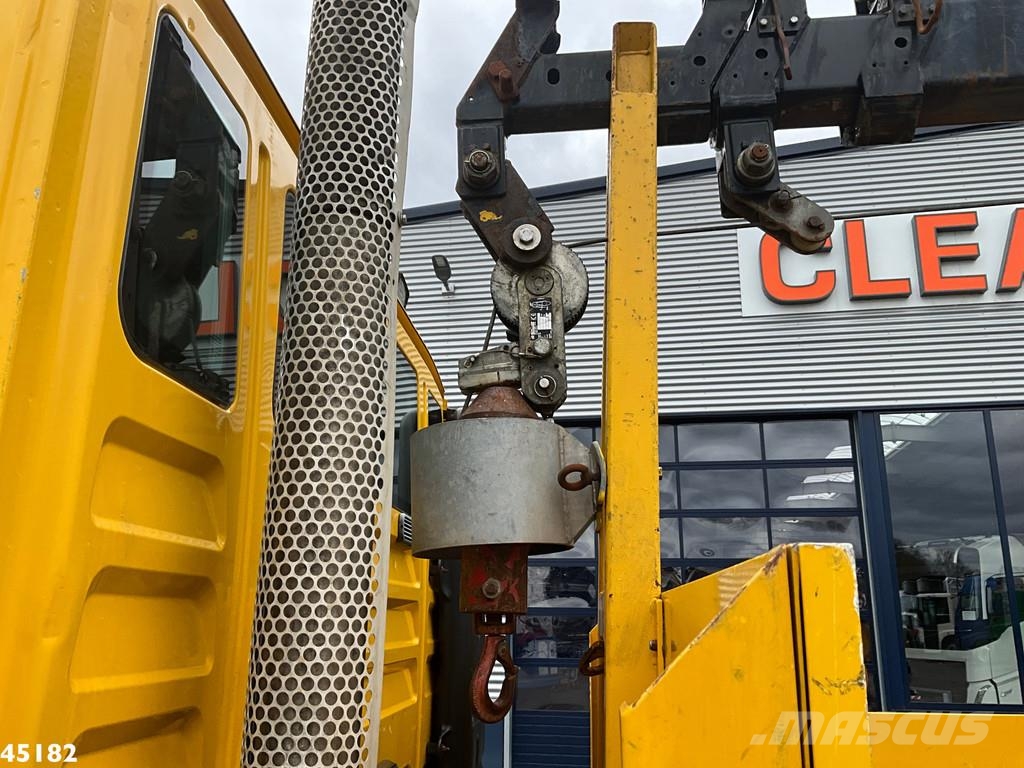 MAN TGM 13.290 4x4 Hiab 9 Tonmeter laadkraan Just 222. Visurgājēji celtņi