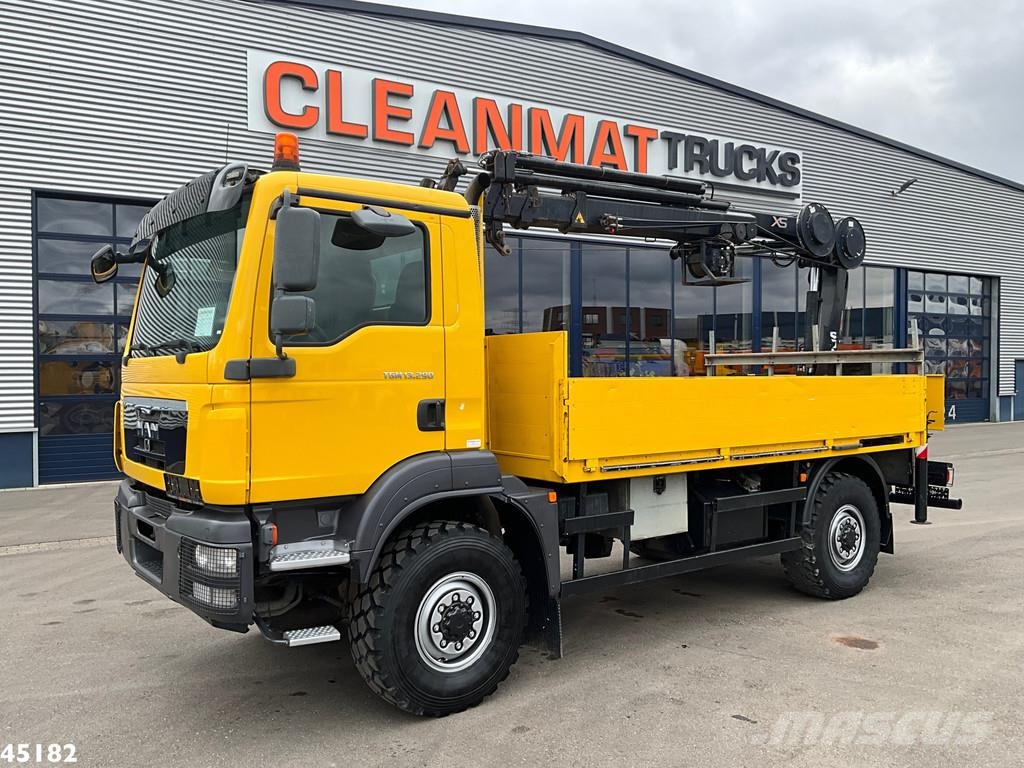 MAN TGM 13.290 4x4 Hiab 9 Tonmeter laadkraan Just 222. Visurgājēji celtņi