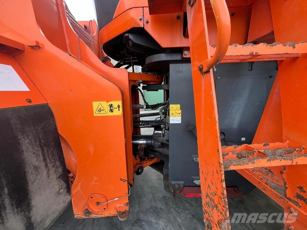 Doosan DL550-5 Cargadoras sobre ruedas