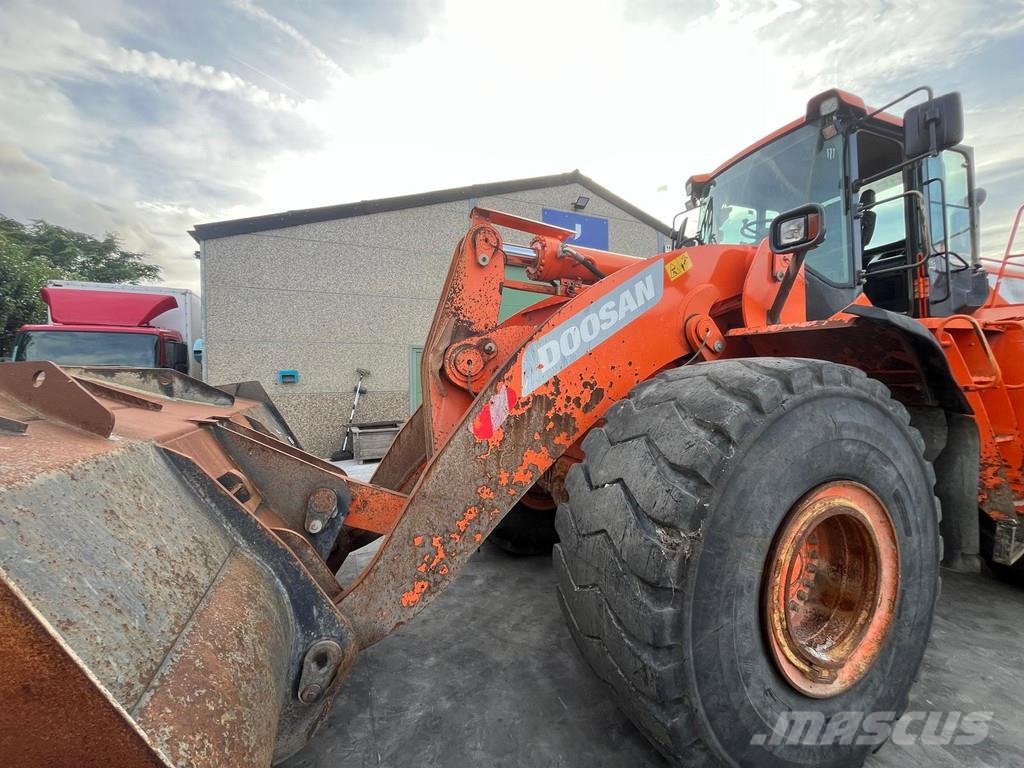 Doosan DL550-5 Cargadoras sobre ruedas