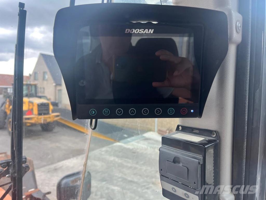 Doosan DL550-5 Cargadoras sobre ruedas