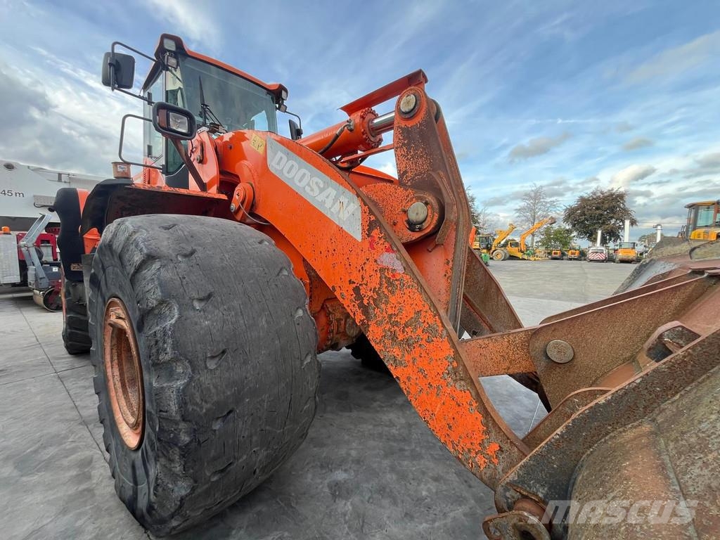 Doosan DL550-5 Cargadoras sobre ruedas