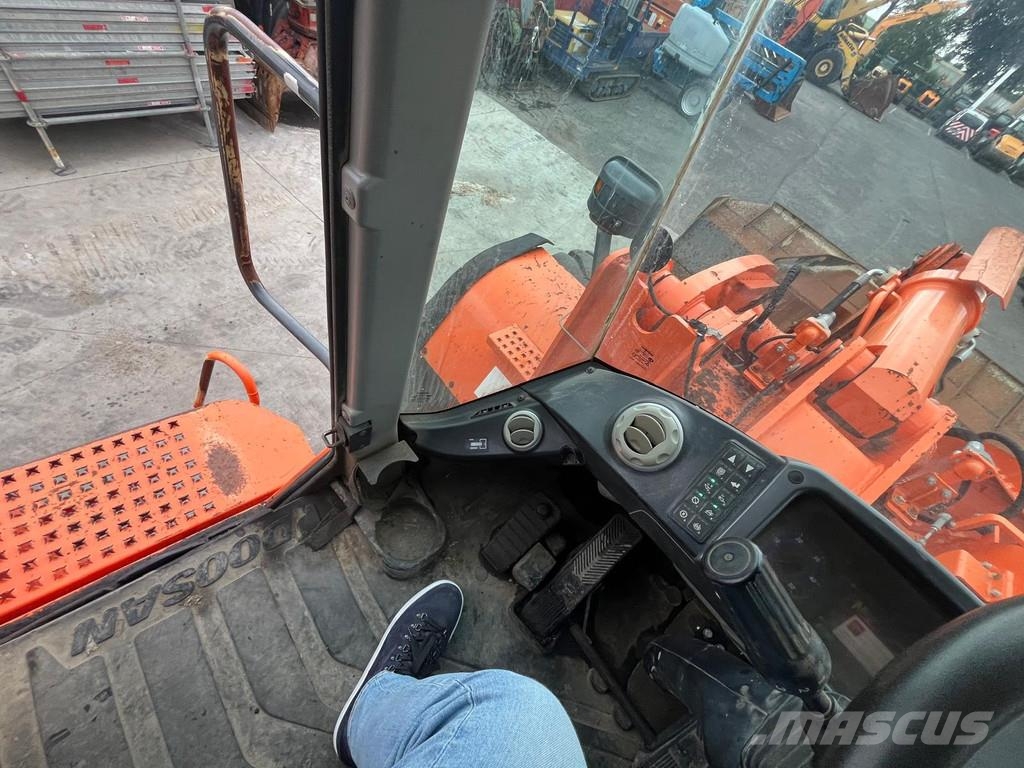 Doosan DL550-5 Cargadoras sobre ruedas