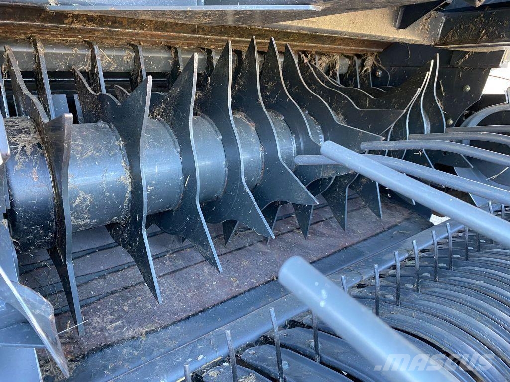 CLAAS ROLLANT 520RF  2000 BOTTES Pyöröpaalaimet
