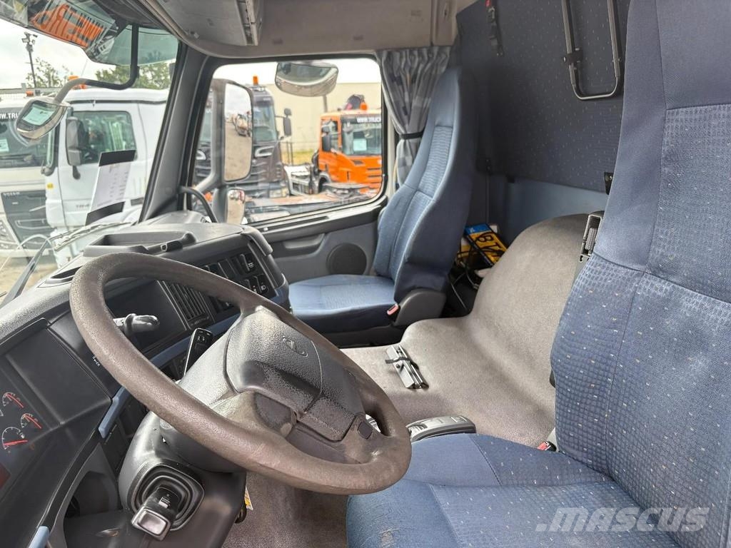 Volvo FM 400 + HIAB 800 HIPRO E-7 + 8X2 + EURO 5 Kranen voor alle terreinen