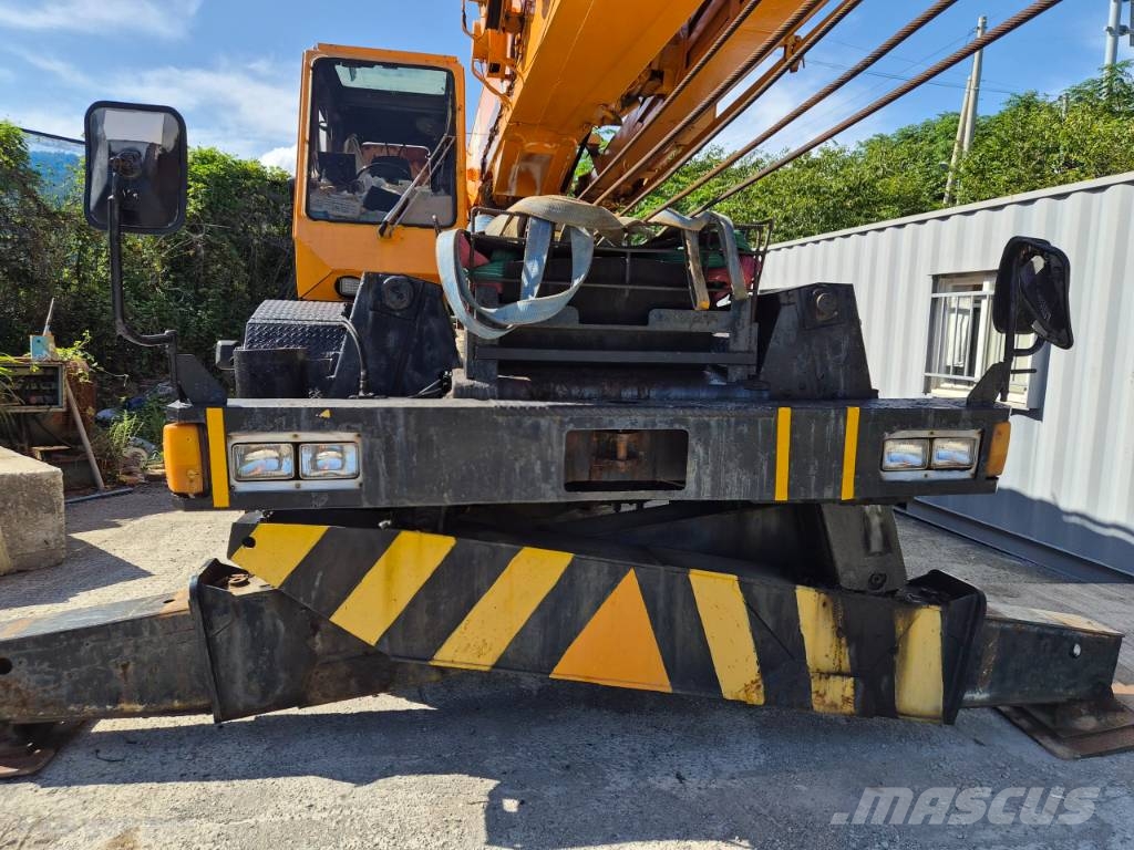 Tadano TR 350 Автокраны вездеходы