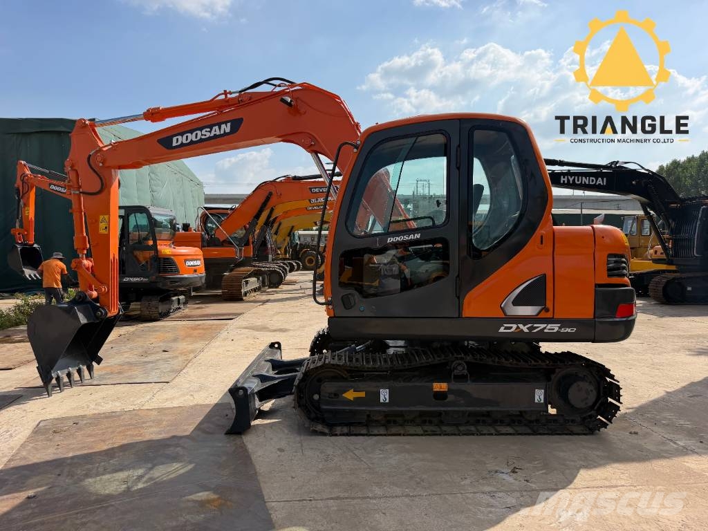 Doosan DX 75 Bagri goseničarji