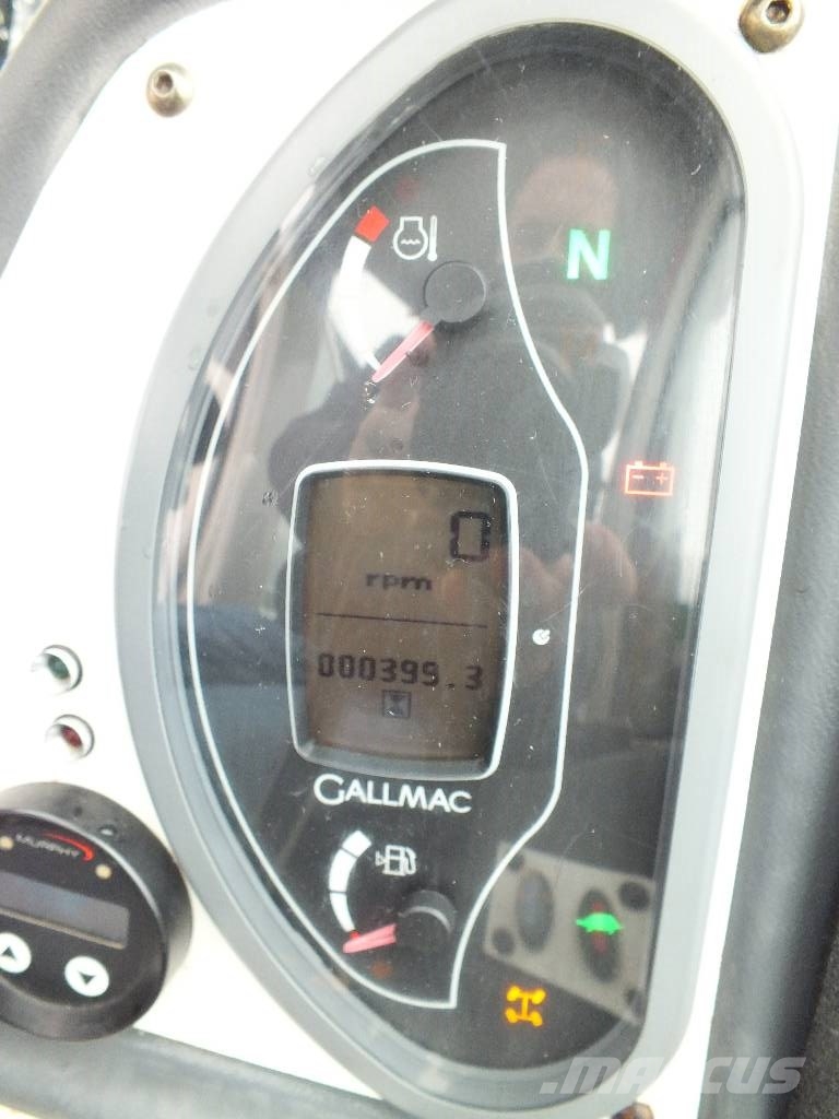 Gallmac TG12/DAC12 Pyöräkaivukoneet