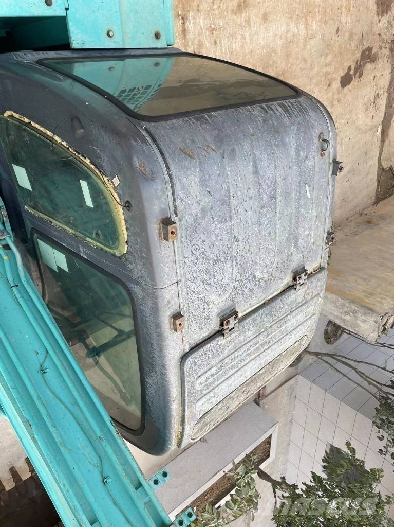 Kobelco SK 75 Гусеничные экскаваторы