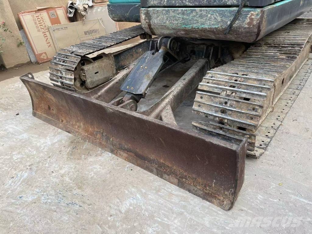 Kobelco SK 75 Гусеничные экскаваторы