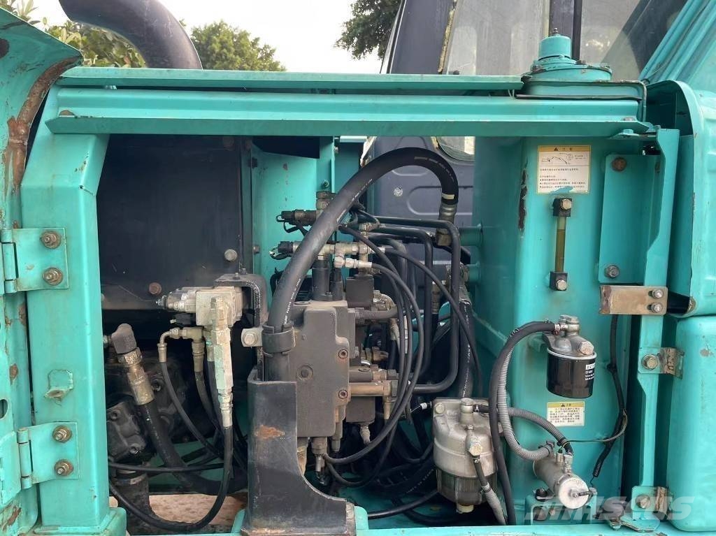 Kobelco SK 75 Гусеничные экскаваторы