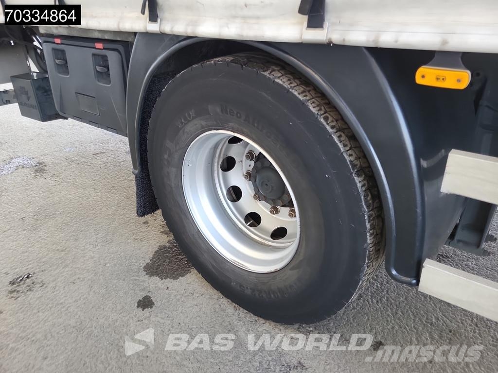Iveco Stralis 360 Stralis 4X2 20tonner 2000kg Ladebordwa Curtain sider trucks