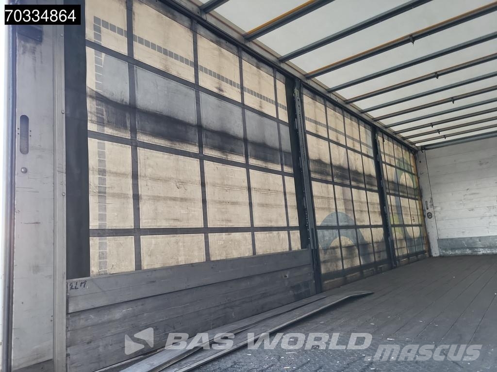 Iveco Stralis 360 Stralis 4X2 20tonner 2000kg Ladebordwa Curtain sider trucks