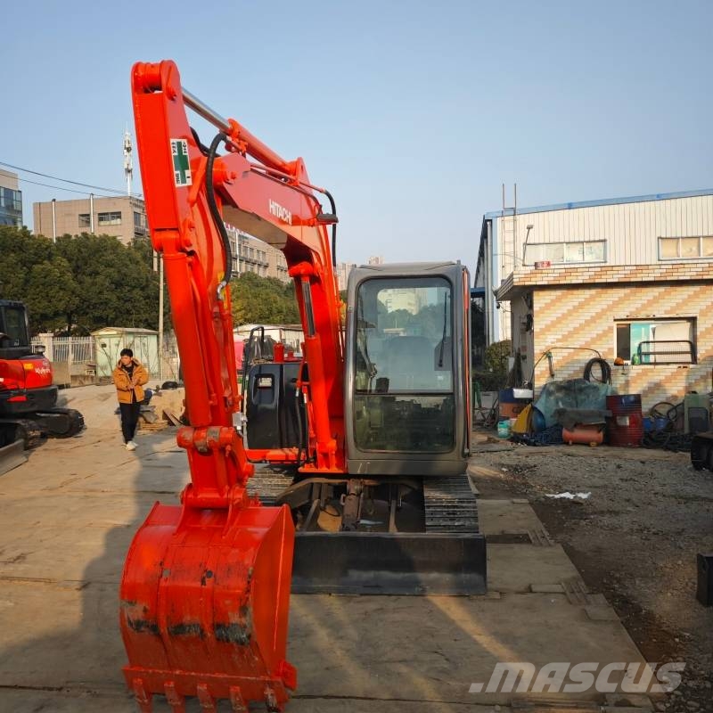Hitachi ZX 60 小型挖掘机