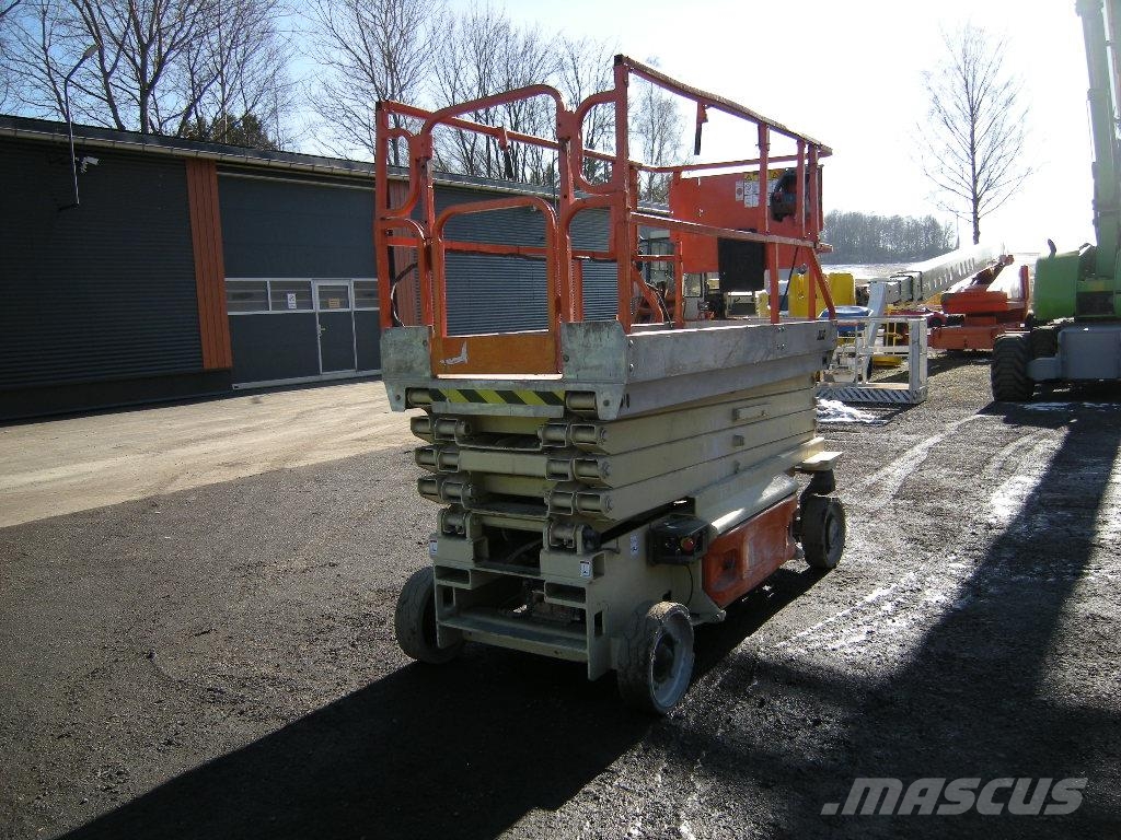 JLG 3246 ES Nůžková zvedací plošina