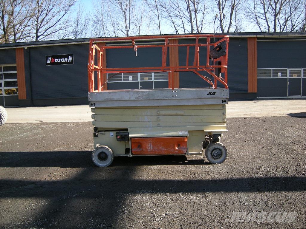 JLG 3246 ES Nůžková zvedací plošina