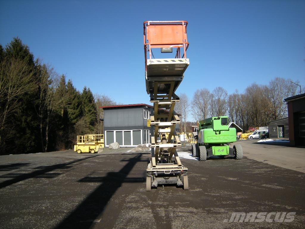 JLG 3246 ES Nůžková zvedací plošina