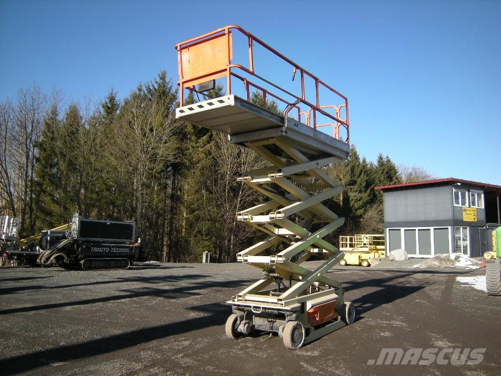 JLG 3246 ES Nůžková zvedací plošina