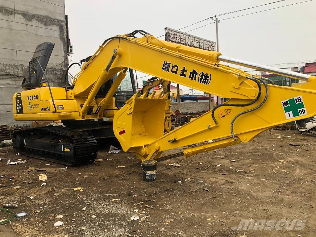 Komatsu PC 210 LC Εκσκαφείς με ερπύστριες