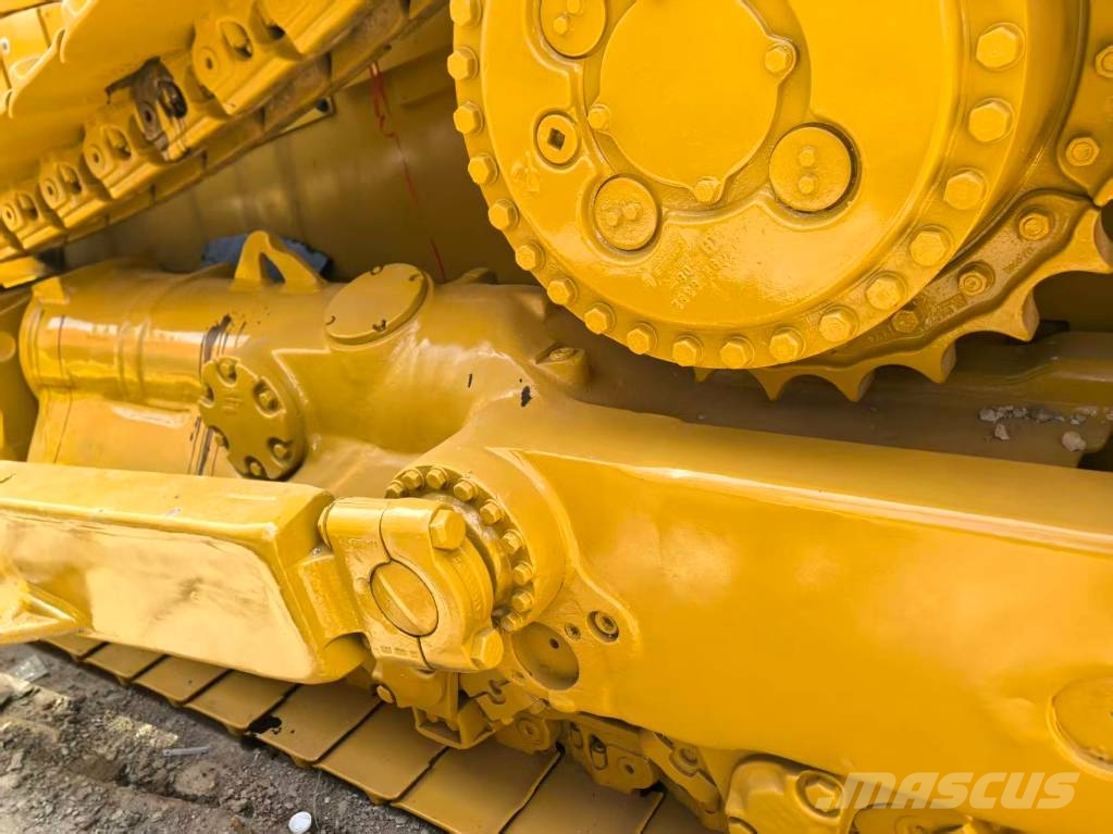 CAT D 8 R Bouteurs sur chenilles