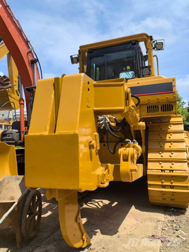 CAT D 8 R Bouteurs sur chenilles