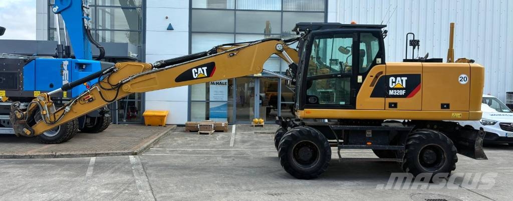 CAT M320F Wheeled excavators
