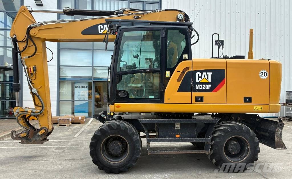 CAT M320F Wheeled excavators