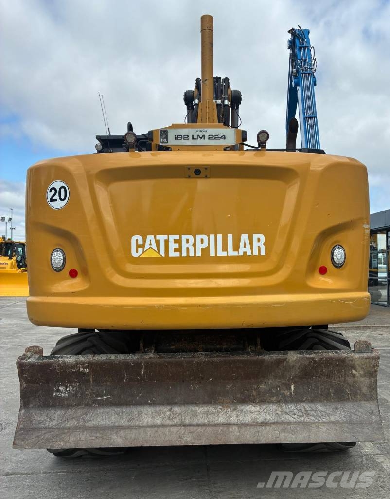 CAT M320F Wheeled excavators