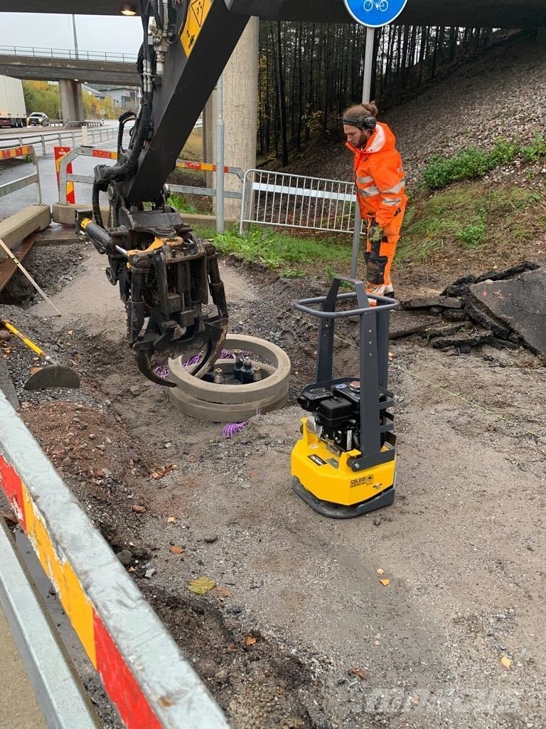 Solum Compaction SR 18/45 Vibratoare
