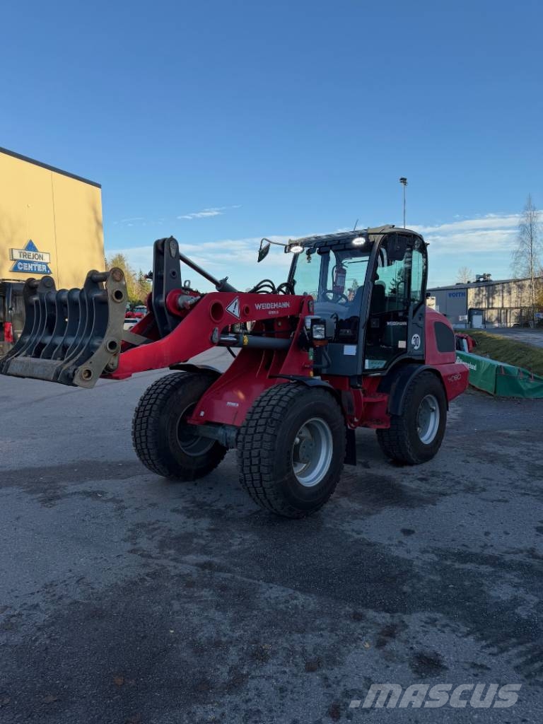 Weidemann 4080 Iekrāvēji uz riteņiem