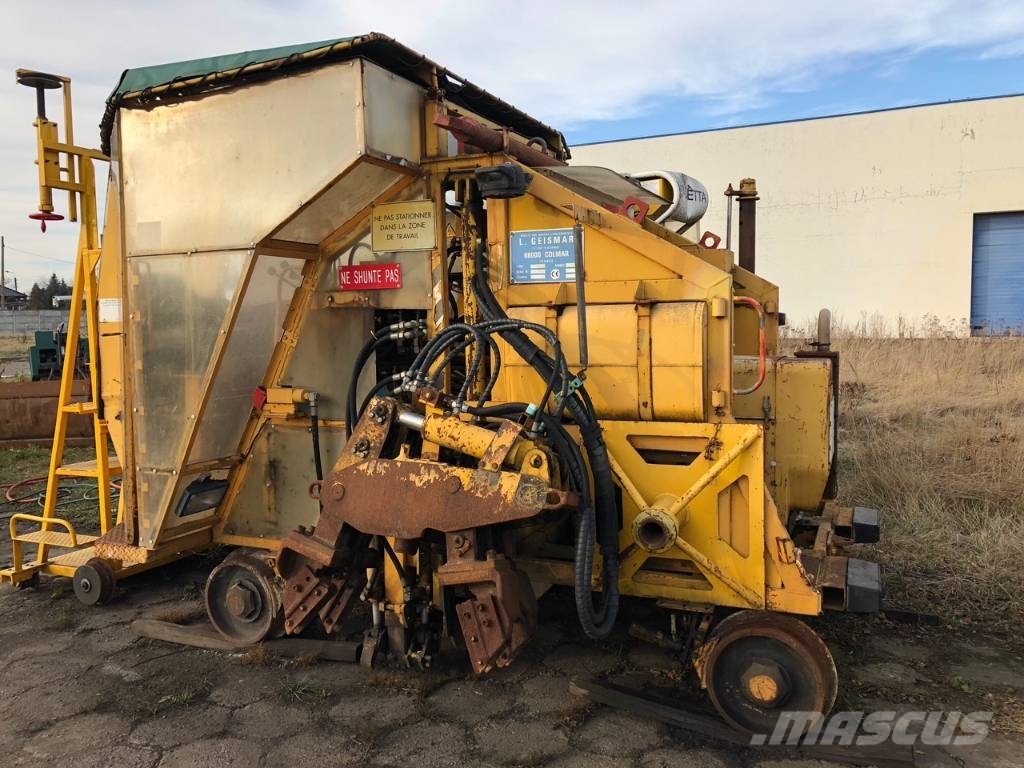 Sleeper changing machine Geismar MRT2 RAIL Održavanje železničkih pruga