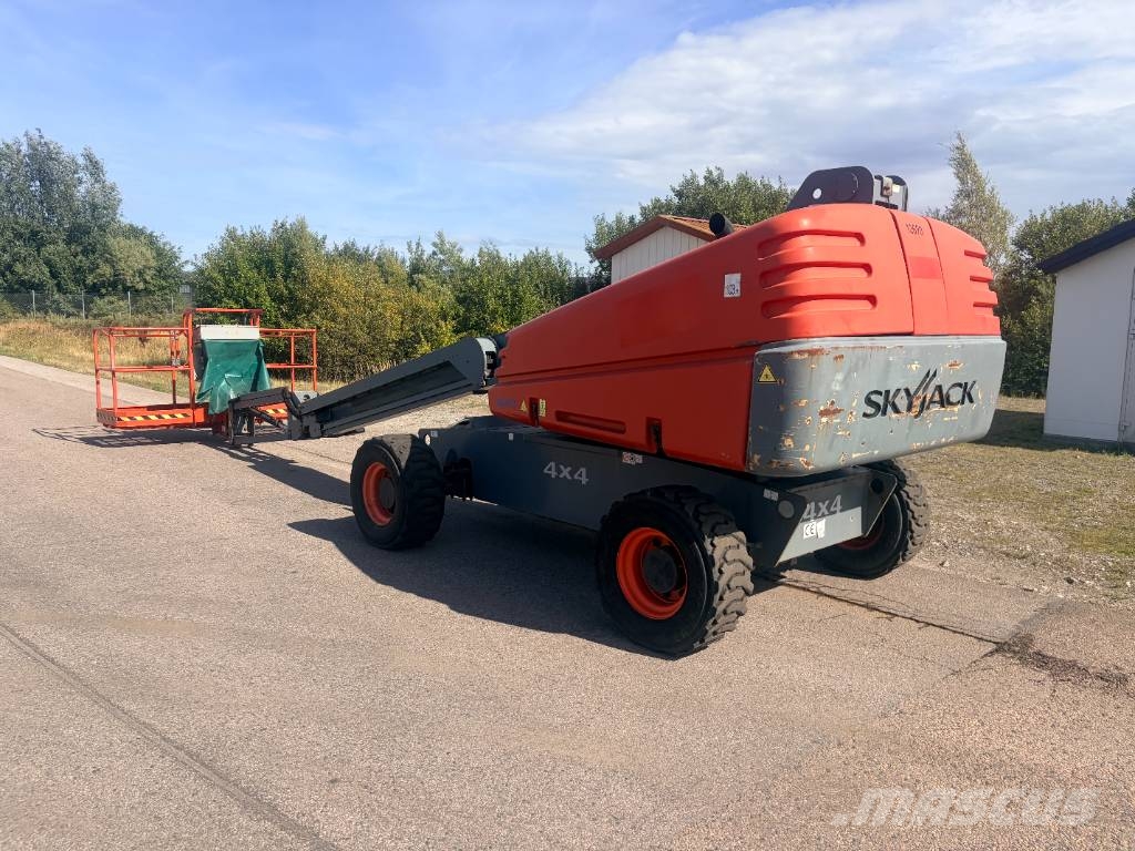 SkyJack SJ 45 T Teleskopik personel platformları