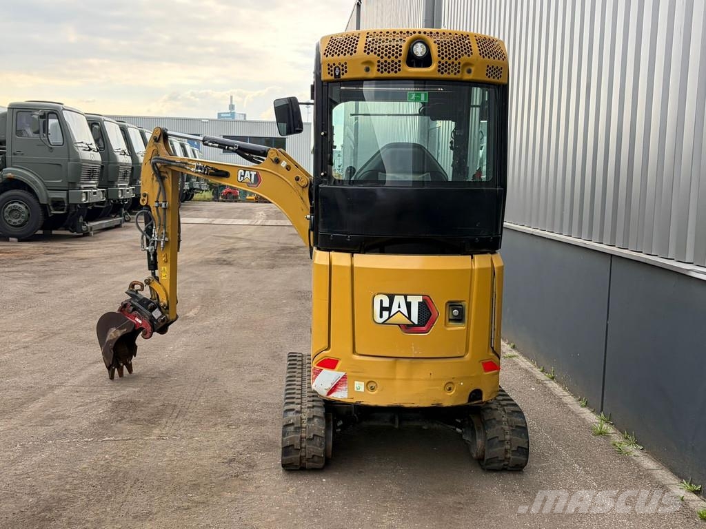 CAT 301.8-05 Escavadeiras de esteiras
