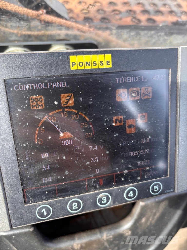 Ponsse Wisent Kuormatraktorit