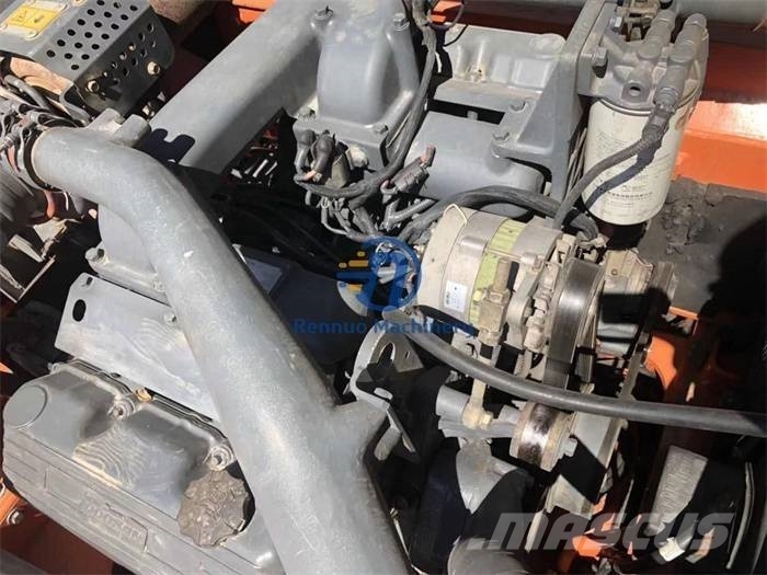 Doosan DX 500LC Pásové rýpadlá