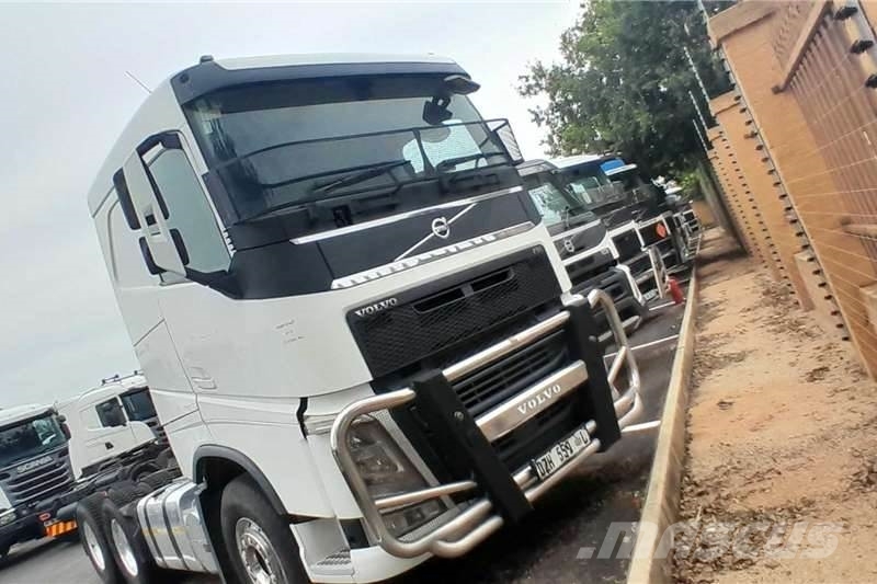 Volvo FMX(4) 440 6Ã—4  SLEEP H/RED 其他货车