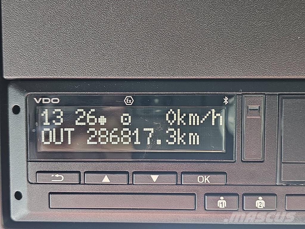 DAF XF 450 NGD Mega 2xTank Тягачі