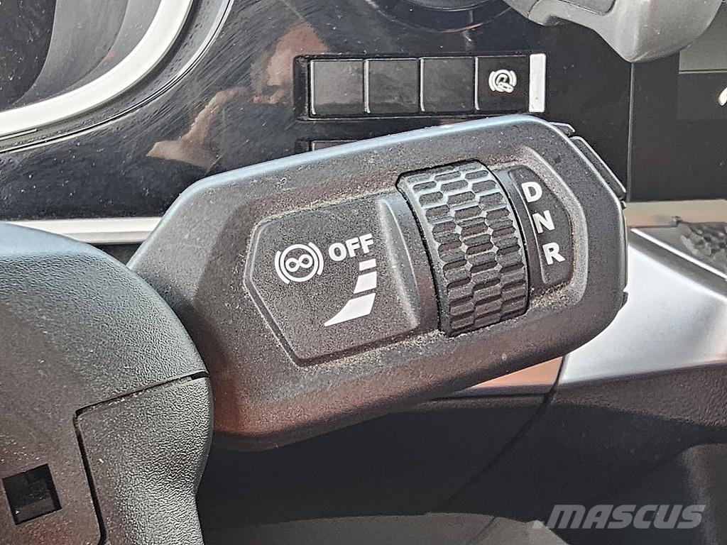 DAF XF 450 NGD Mega 2xTank Тягачі