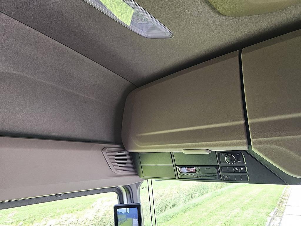 DAF XF 450 NGD Mega 2xTank Тягачі