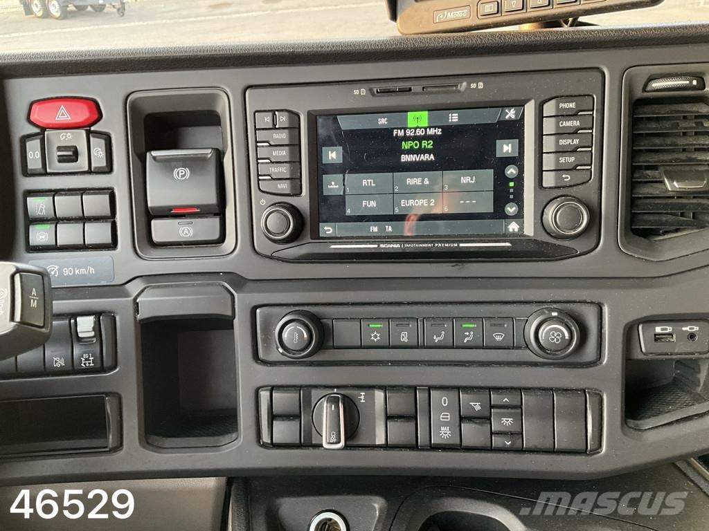 Scania P 280 Euro 6 Palfinger 12 Tonmeter laadkraan Grúas todo terreno