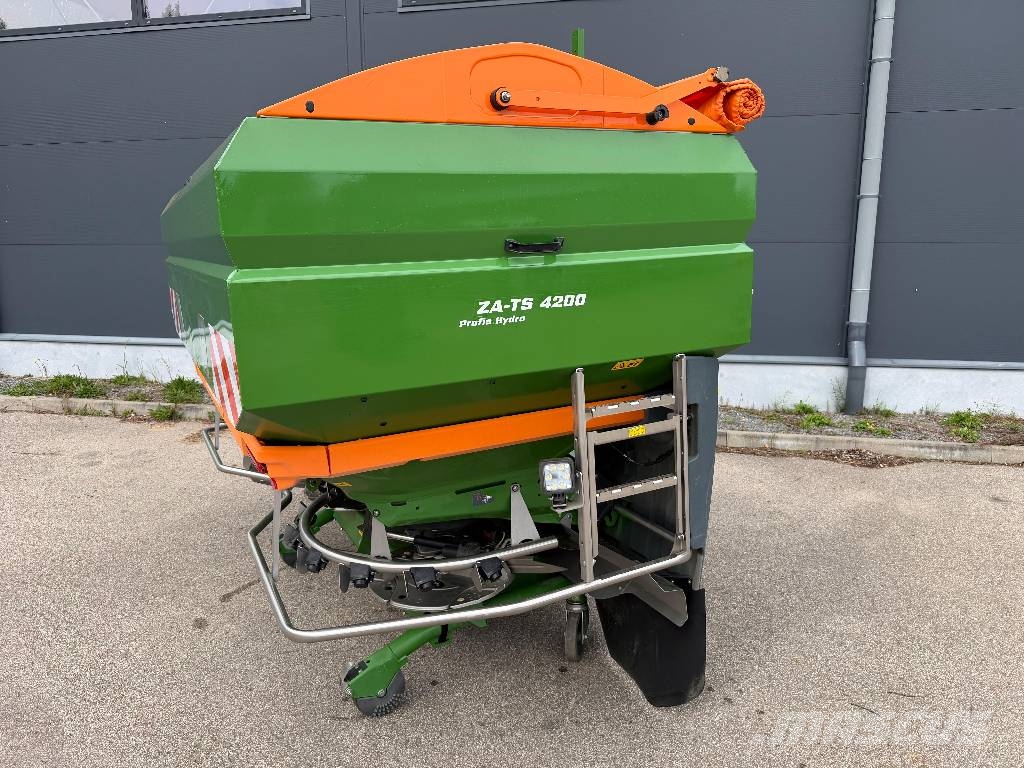 Amazone ZA-TS 4200 Rozmetadlá priemyselných hnojív