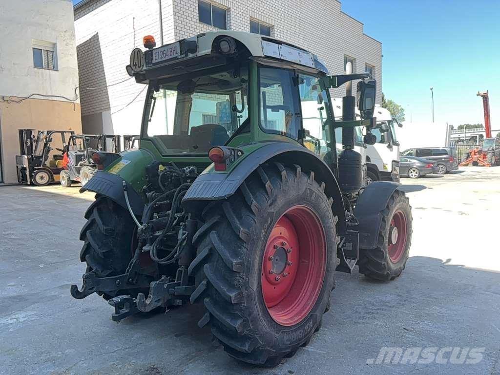 Fendt 211 Tractoren