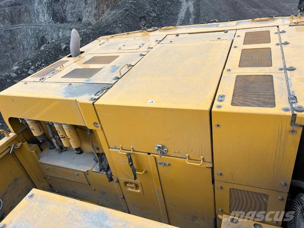 CAT 390 F Bagri goseničarji