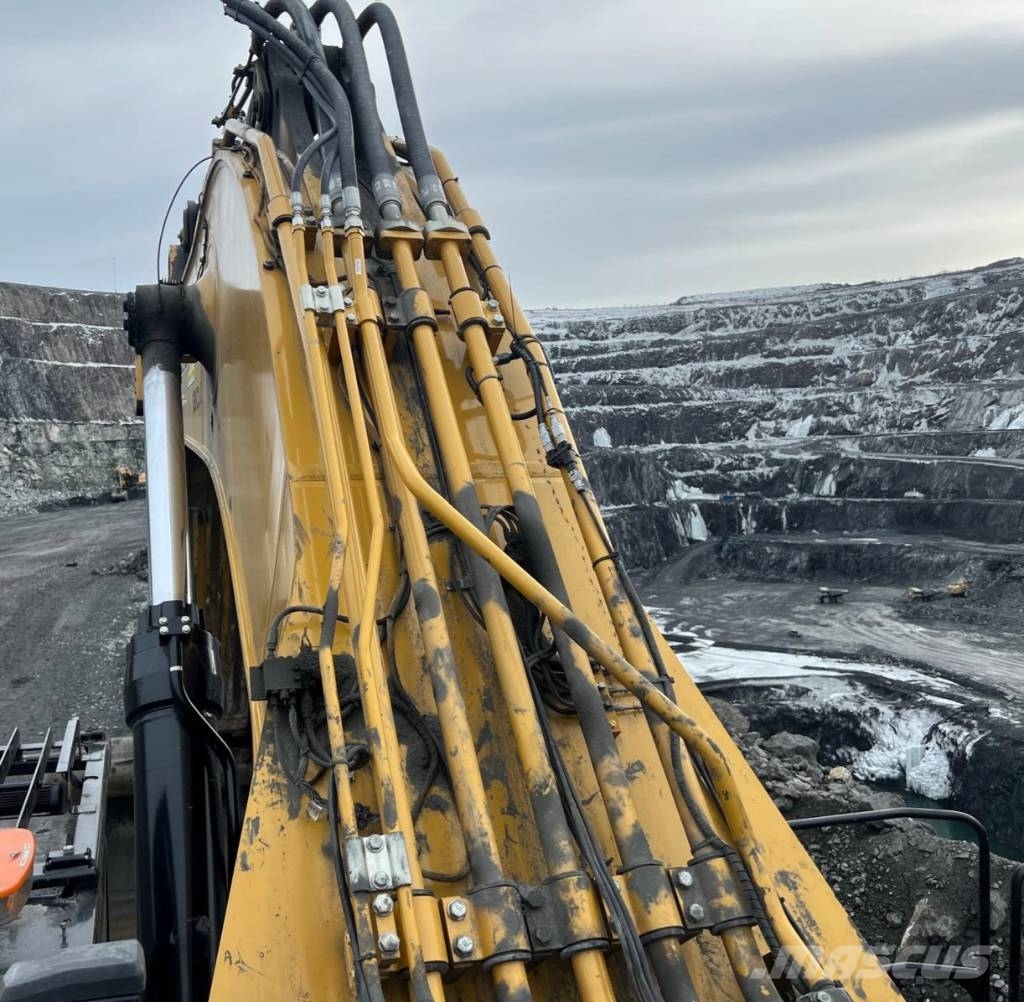 CAT 390 F Bagri goseničarji