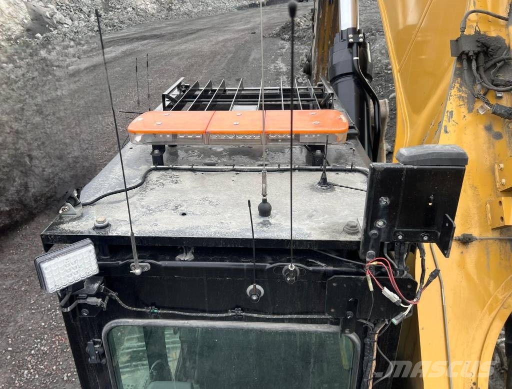 CAT 390 F Bagri goseničarji
