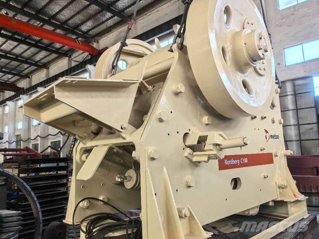Metso Nordberg Renewed C100 Jaw Crusher クラッシャー固定式