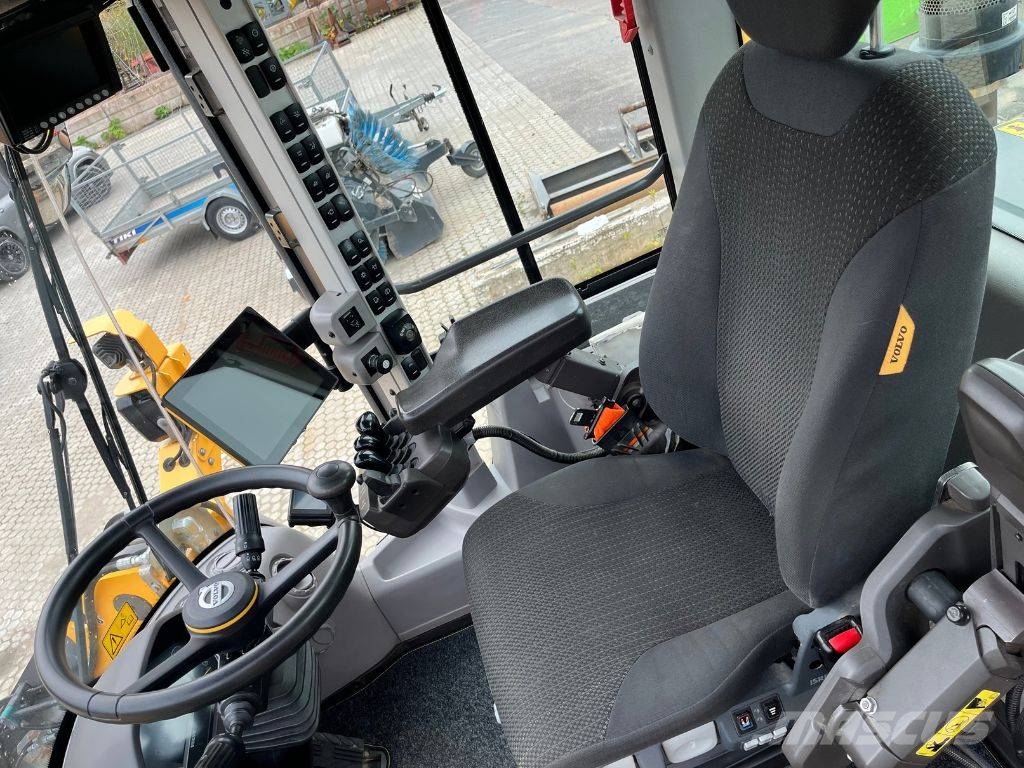 Volvo L 60 H Iekrāvēji uz riteņiem